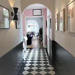 La Rose