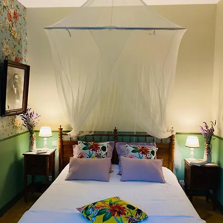 ベッド・アンド・ブレックファスト La Rose ブライ・エ・サン・リュス